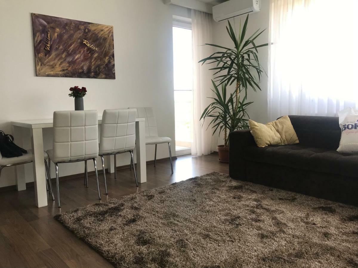 Pipera Lake View By Acme Rent Βουκουρέστι Εξωτερικό φωτογραφία